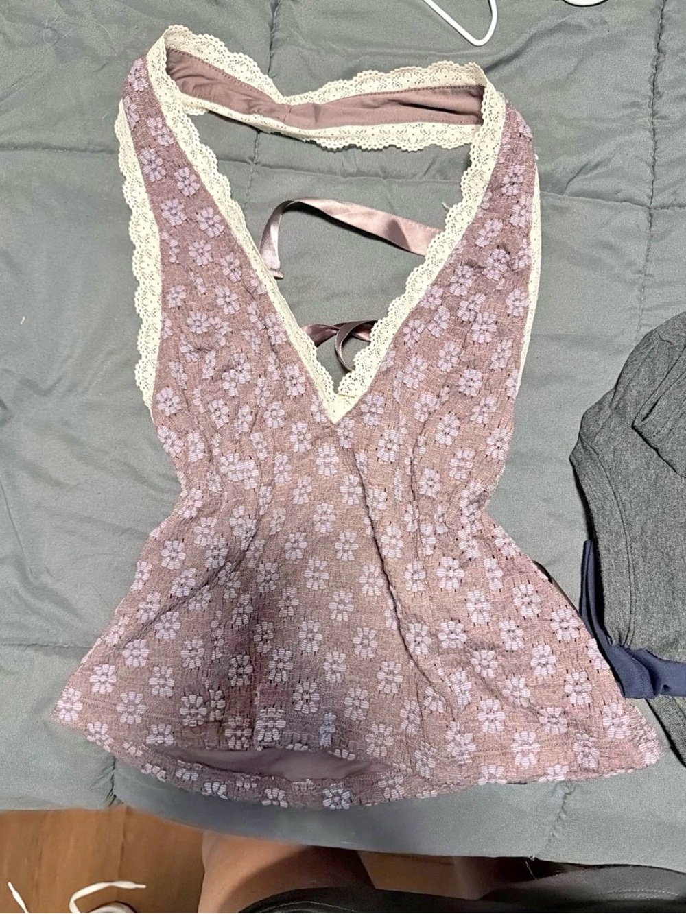 Urban Outfitters Dusty Mauve Floral Lace-Trim Halter Tank